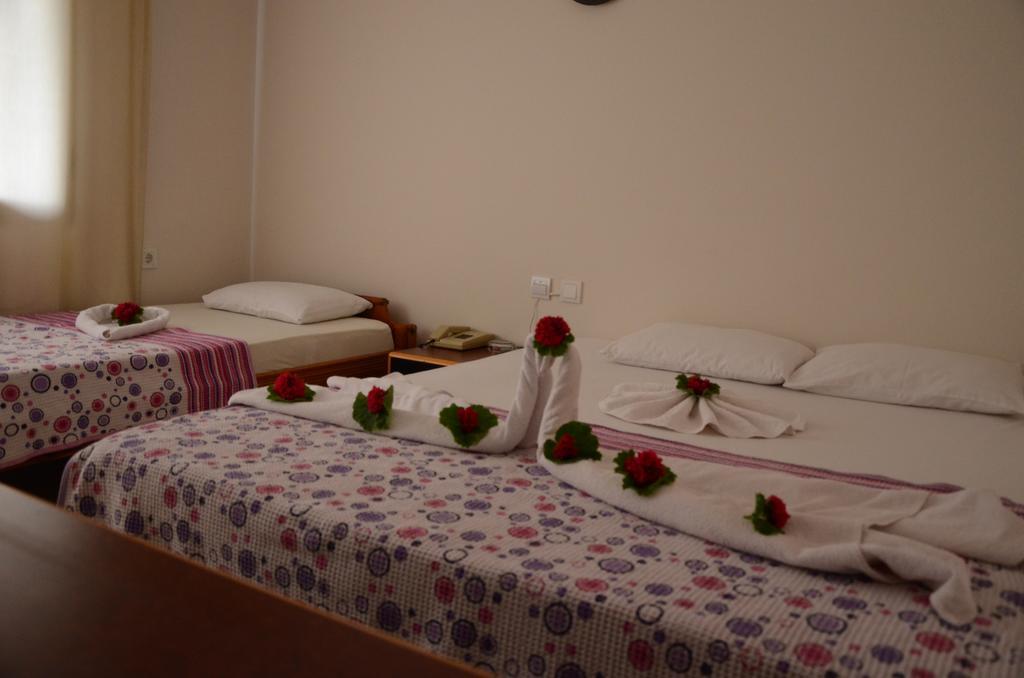 Dilek Hotel Menderes Exterior photo